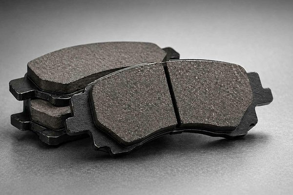 FMVSS 135 brake pad compliance and testing standards for light vehicles under 3500 kg GVWR