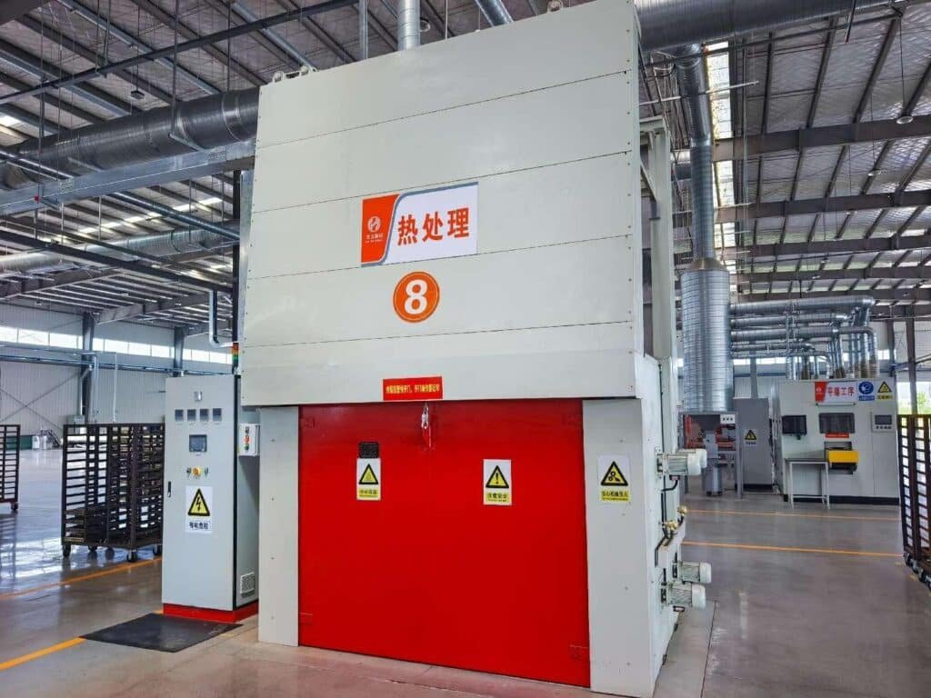 Commercial vehicle brake pad hot pressing equipment for density and structural integrity control