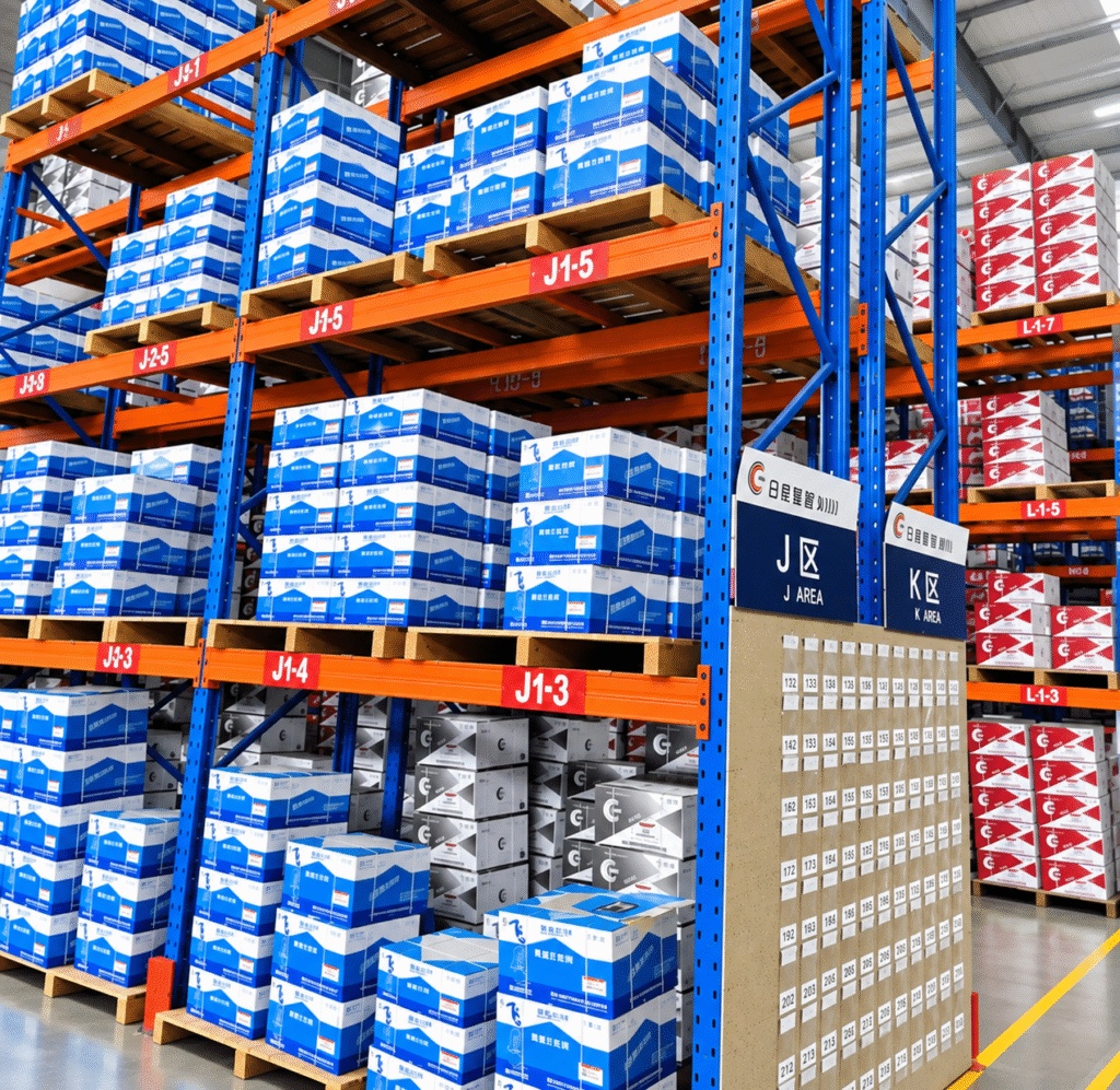 Commercial vehicle brake lining warehouse inventory for aftermarket distributors